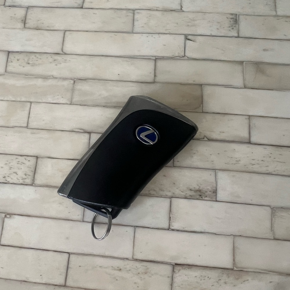 2020 LEXUS UX KEY FOB